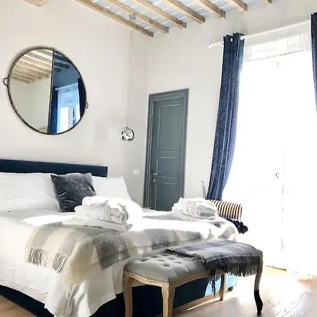 Portesanfrediano 2 Apartamento *